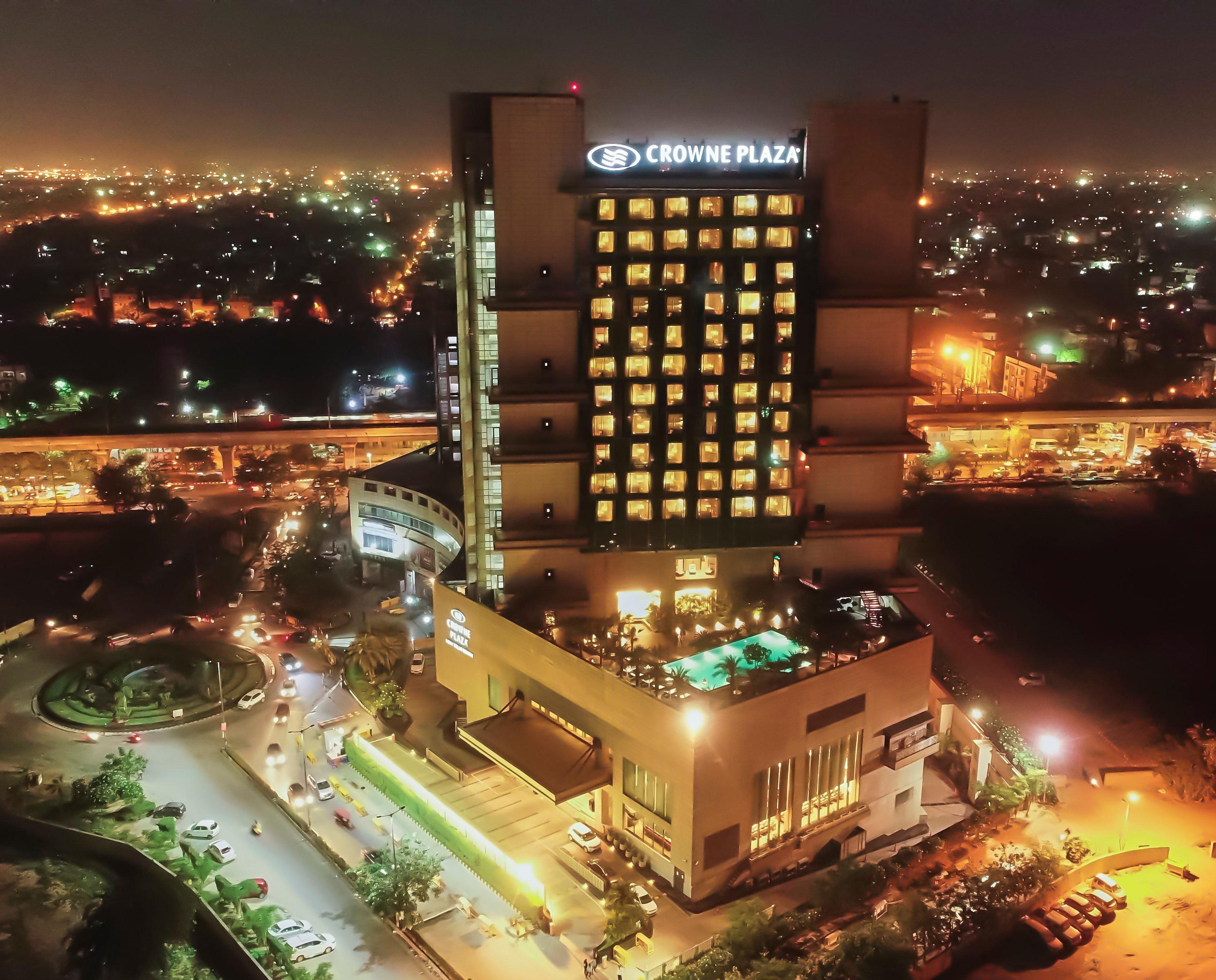 Hotel Crowne Plaza New Delhi Rohini By Ihg Extérieur photo