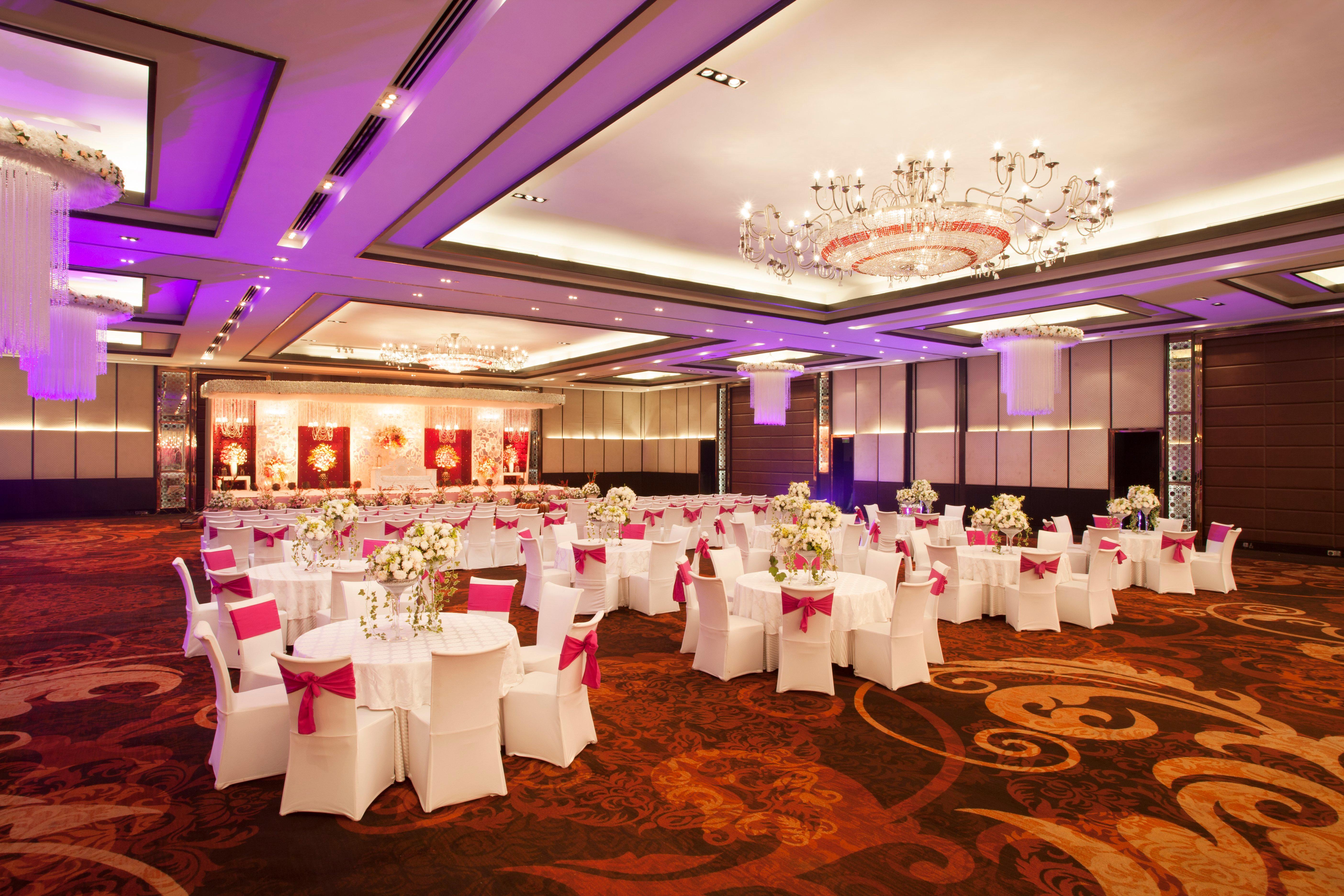 Hotel Crowne Plaza New Delhi Rohini By Ihg Extérieur photo