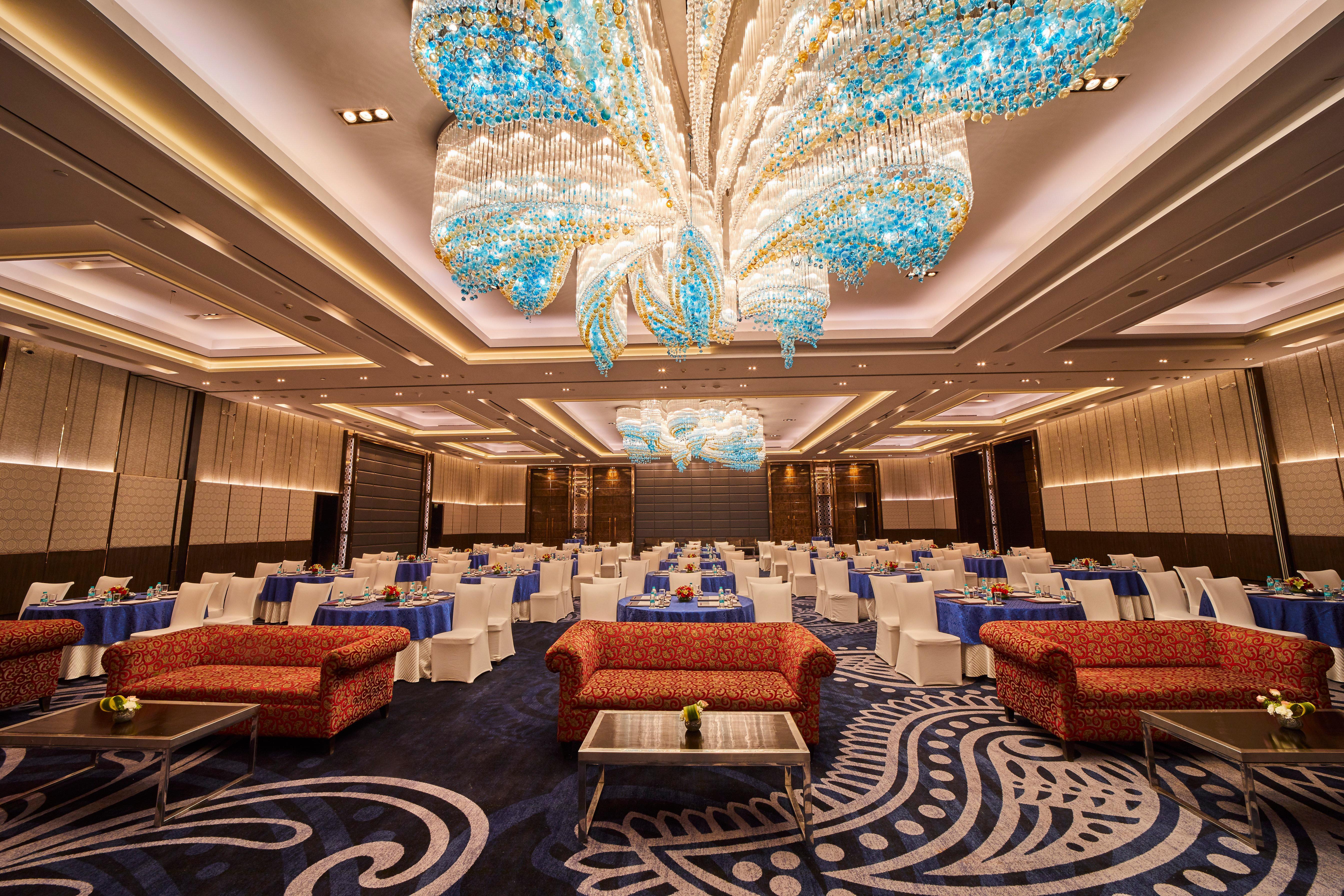Hotel Crowne Plaza New Delhi Rohini By Ihg Extérieur photo
