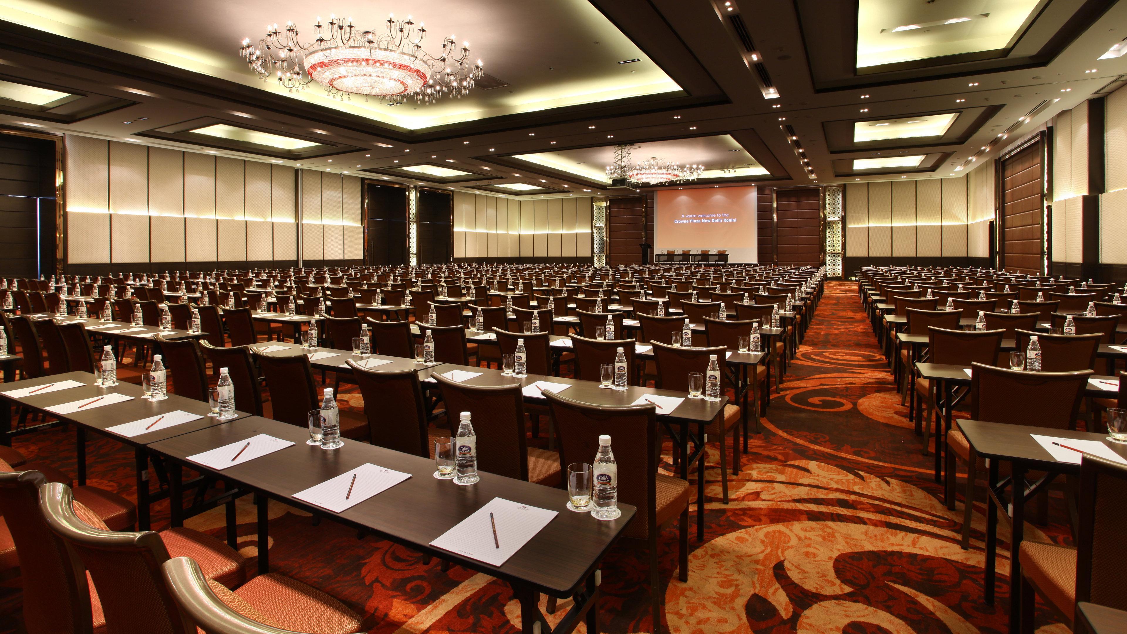 Hotel Crowne Plaza New Delhi Rohini By Ihg Extérieur photo