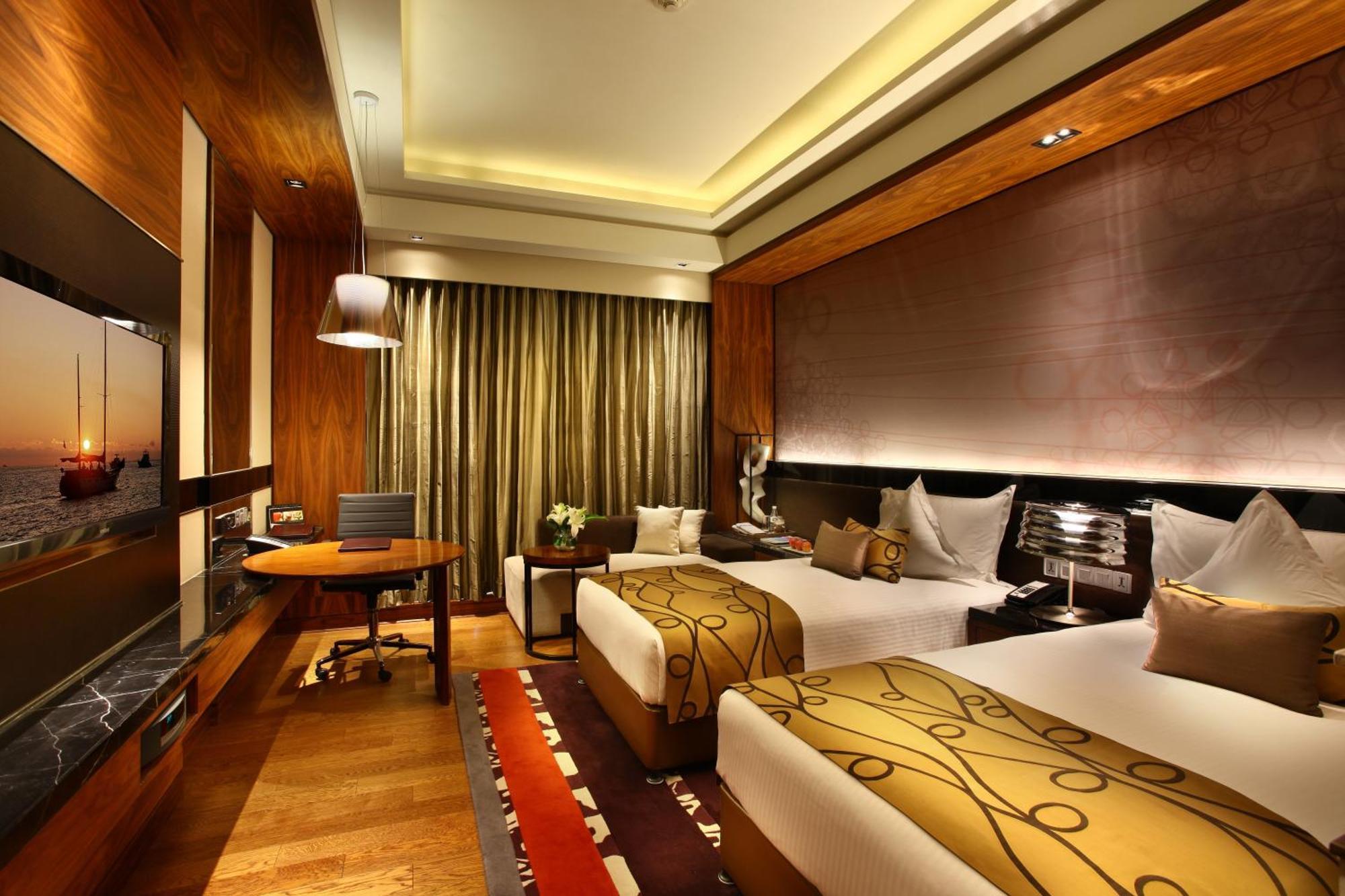 Hotel Crowne Plaza New Delhi Rohini By Ihg Extérieur photo