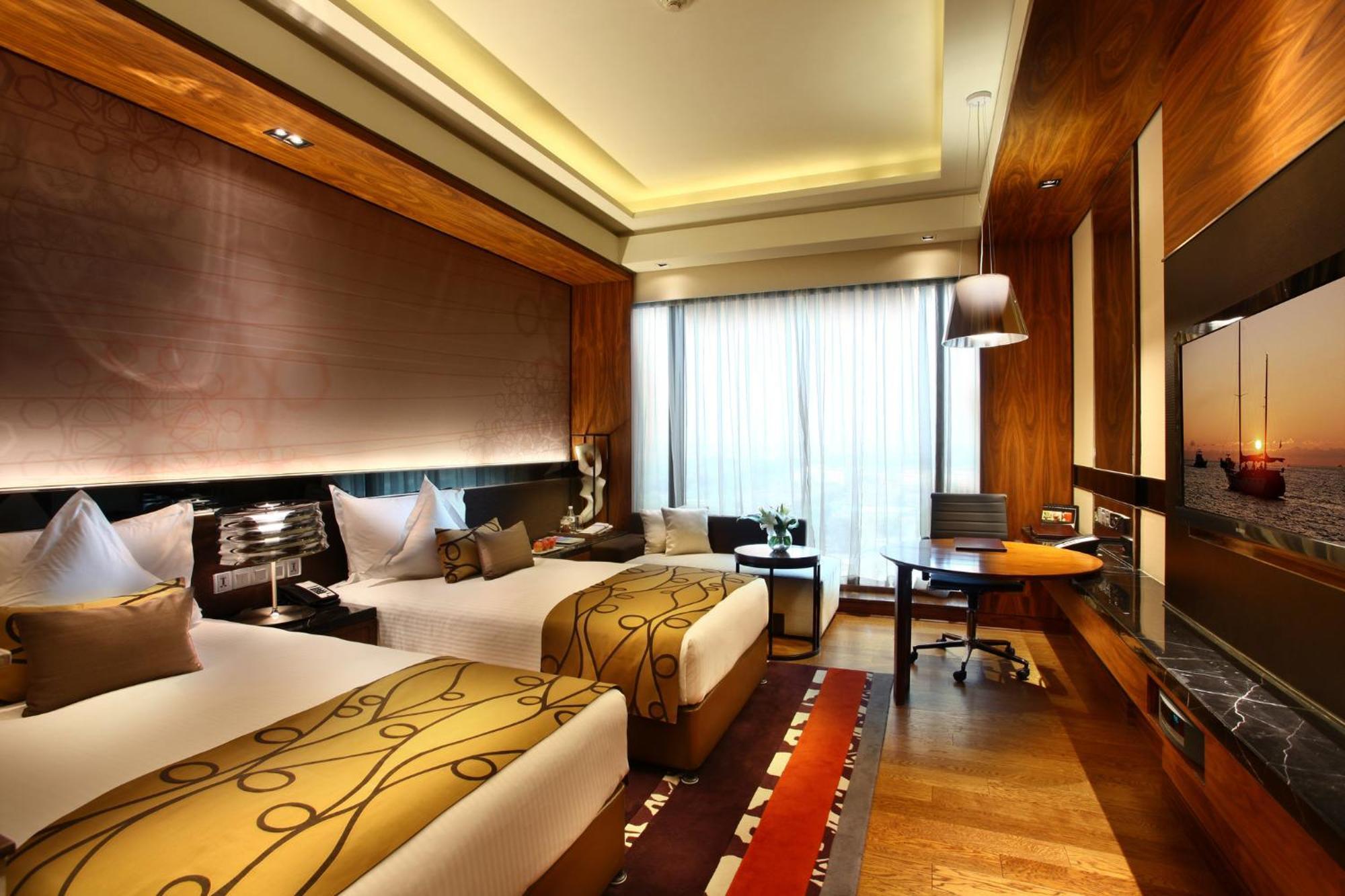 Hotel Crowne Plaza New Delhi Rohini By Ihg Extérieur photo